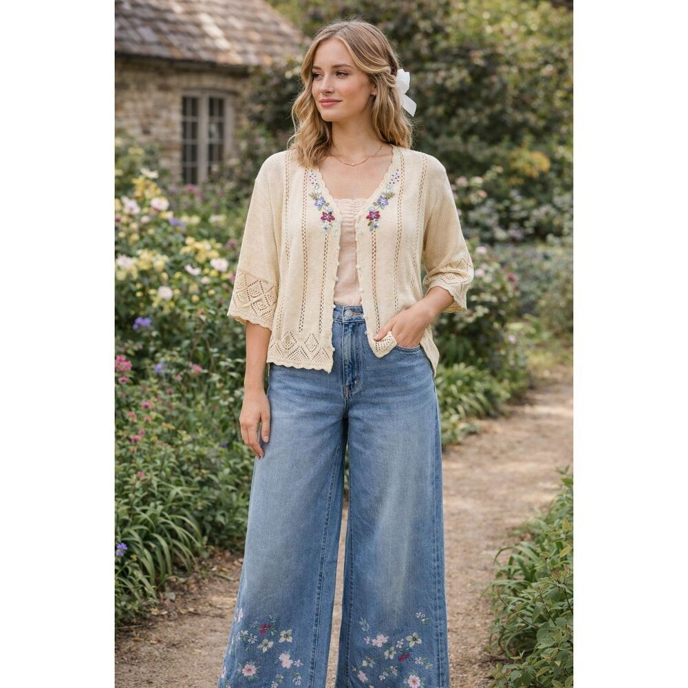 NWT Vintage Capacity Hand Embroidered Dainty Floral Cardigan Size M